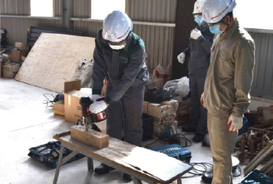 Đào tạo nghề tại Việt Namとは